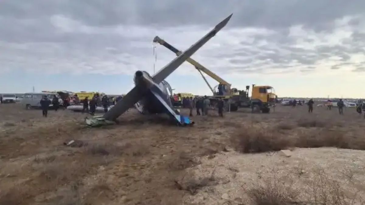 घने कोहरे के कारण विमान का रूट डायवर्ट करना पड़ा